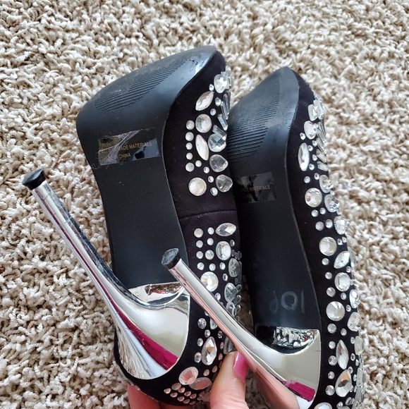 Charlotte Russe heels shoes - Picture 6 of 10